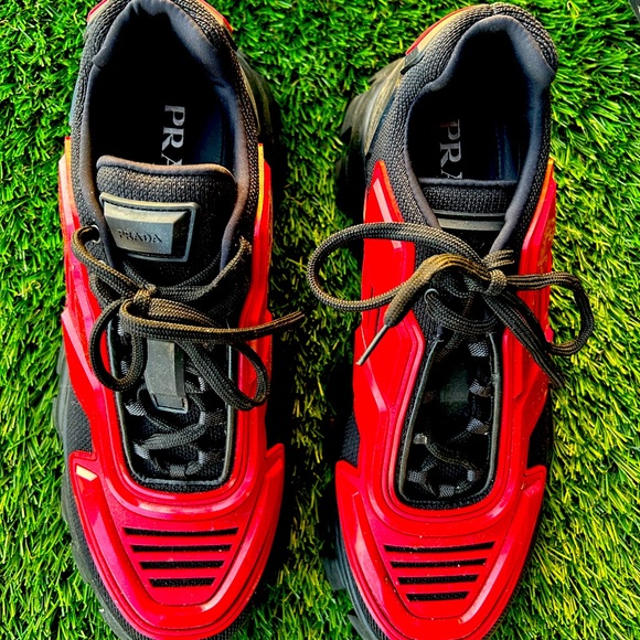 PRADA Cloudbust Thunder Red - Picture 2 of 5